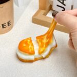 58【촉촉 터치 시리즈】모방 식품 스퀴시 슬라임, 식품급 실리콘 소재로 수제 제작한 안전 무독한 스트레스 해소 장난감입니다. 손 근육 단련하고 정신적 스트레스를 완화해 드릴 뿐만 아니라 세탁 가능하며, 40000원 구매 시 무료 배송해 드립니다.